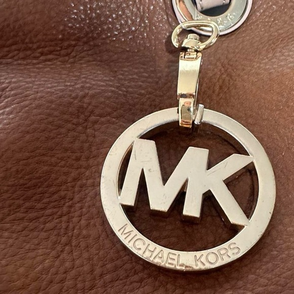 Michael Kors Brown Tote Soft Leather VINTAGE Hand Bag - Picture 4 of 8